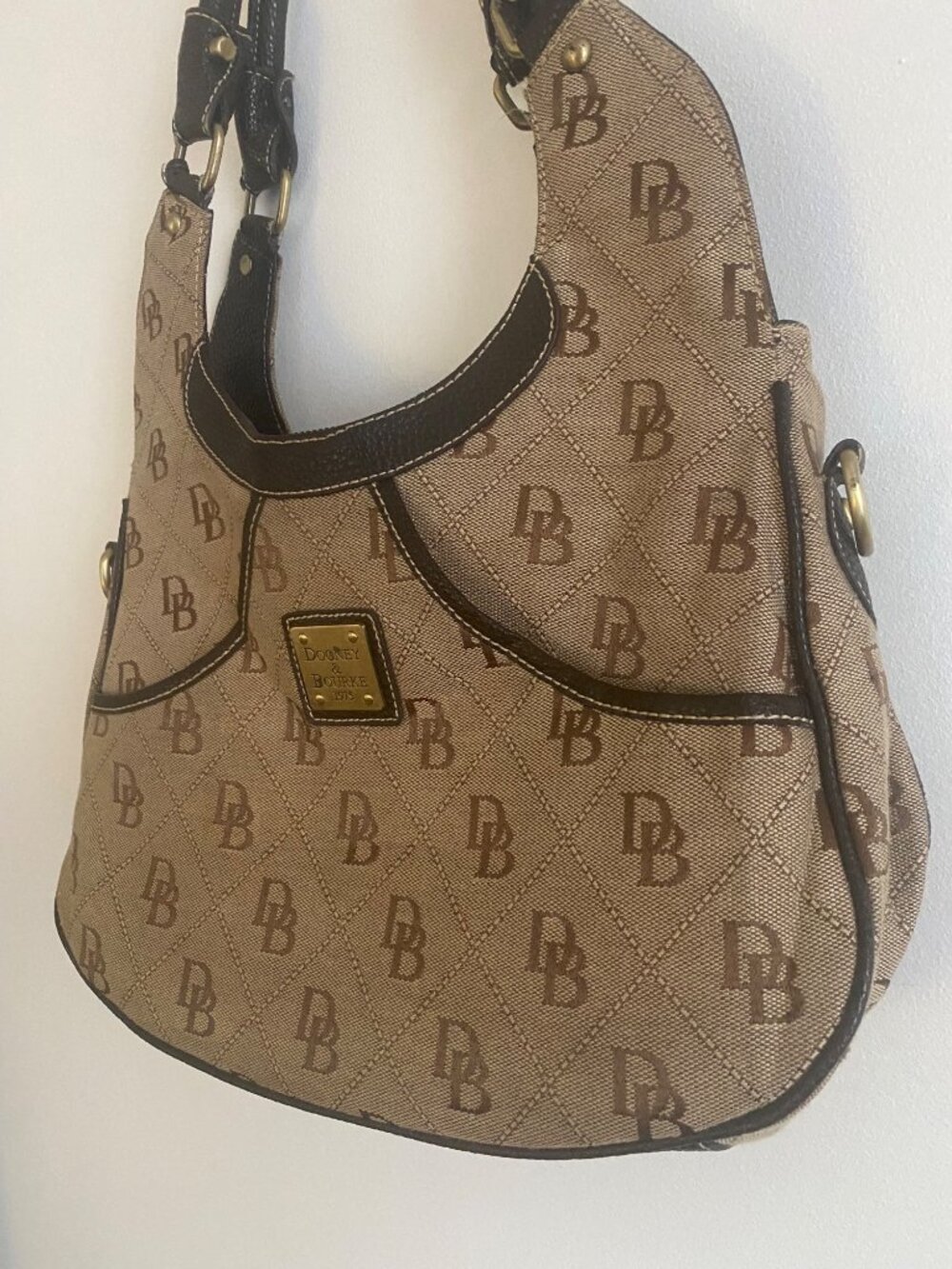 Dooney & Bourke Brown Monogram Canvas Hobo Bag & Matching Wallet Set - Picture 2 of 15